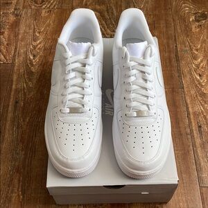 Nike Air Force 1’07